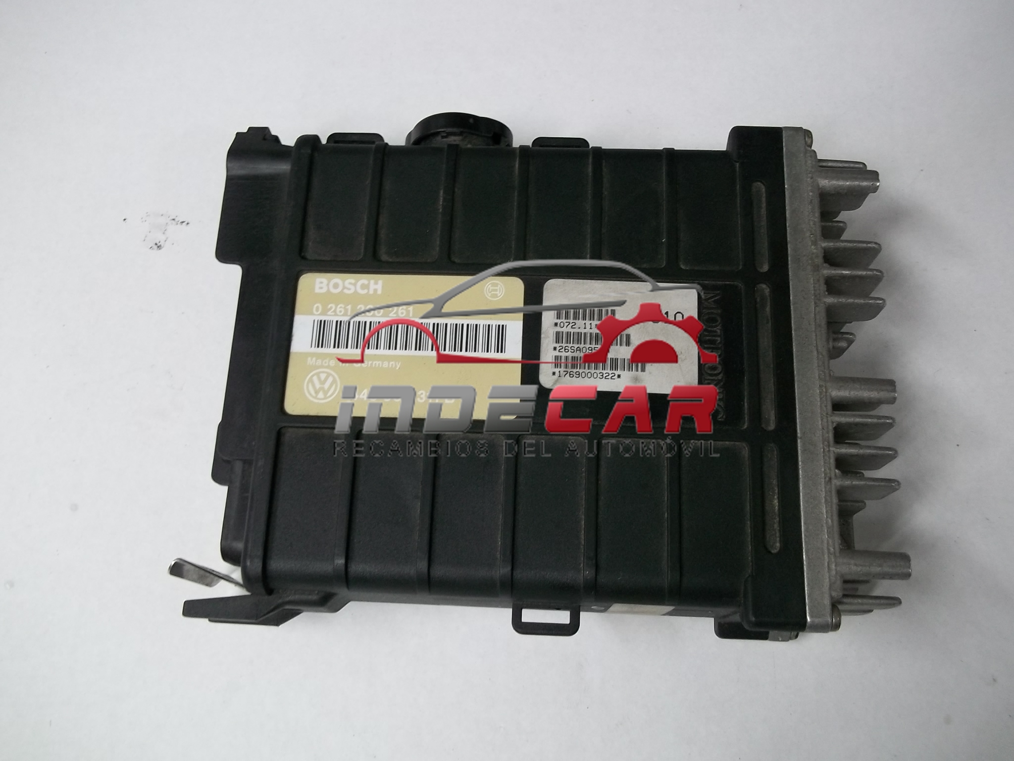 s-l640